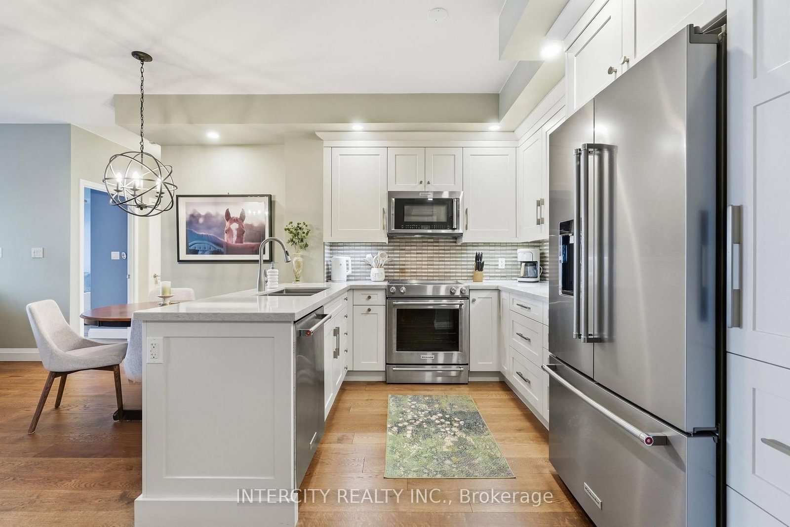 699 Aberdeen Boulevard, Unit 905 - Photo 4