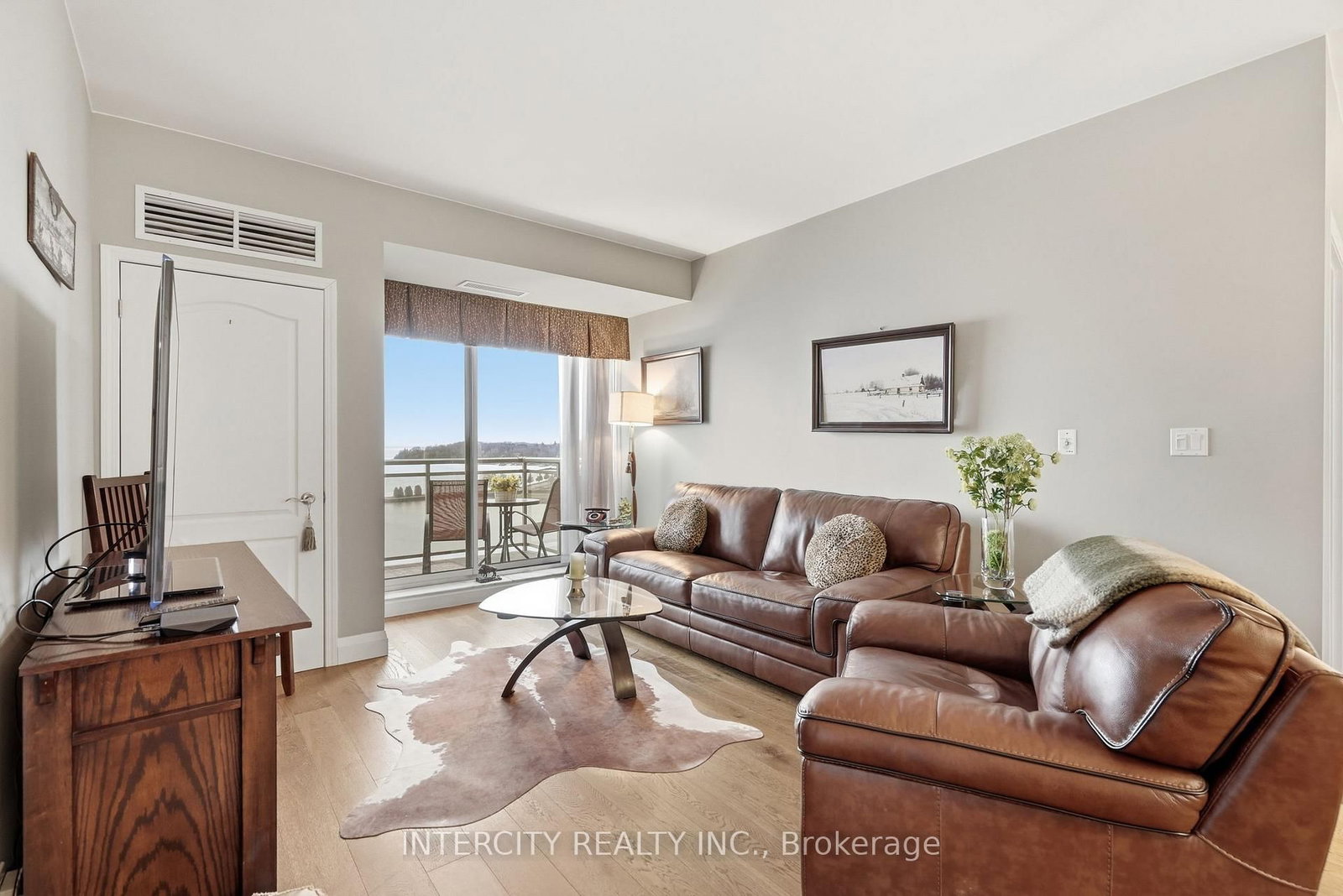 699 Aberdeen Boulevard, Unit 905 - Photo 6