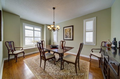 69 White Sands Way • Wasaga Beach, ON photo 9