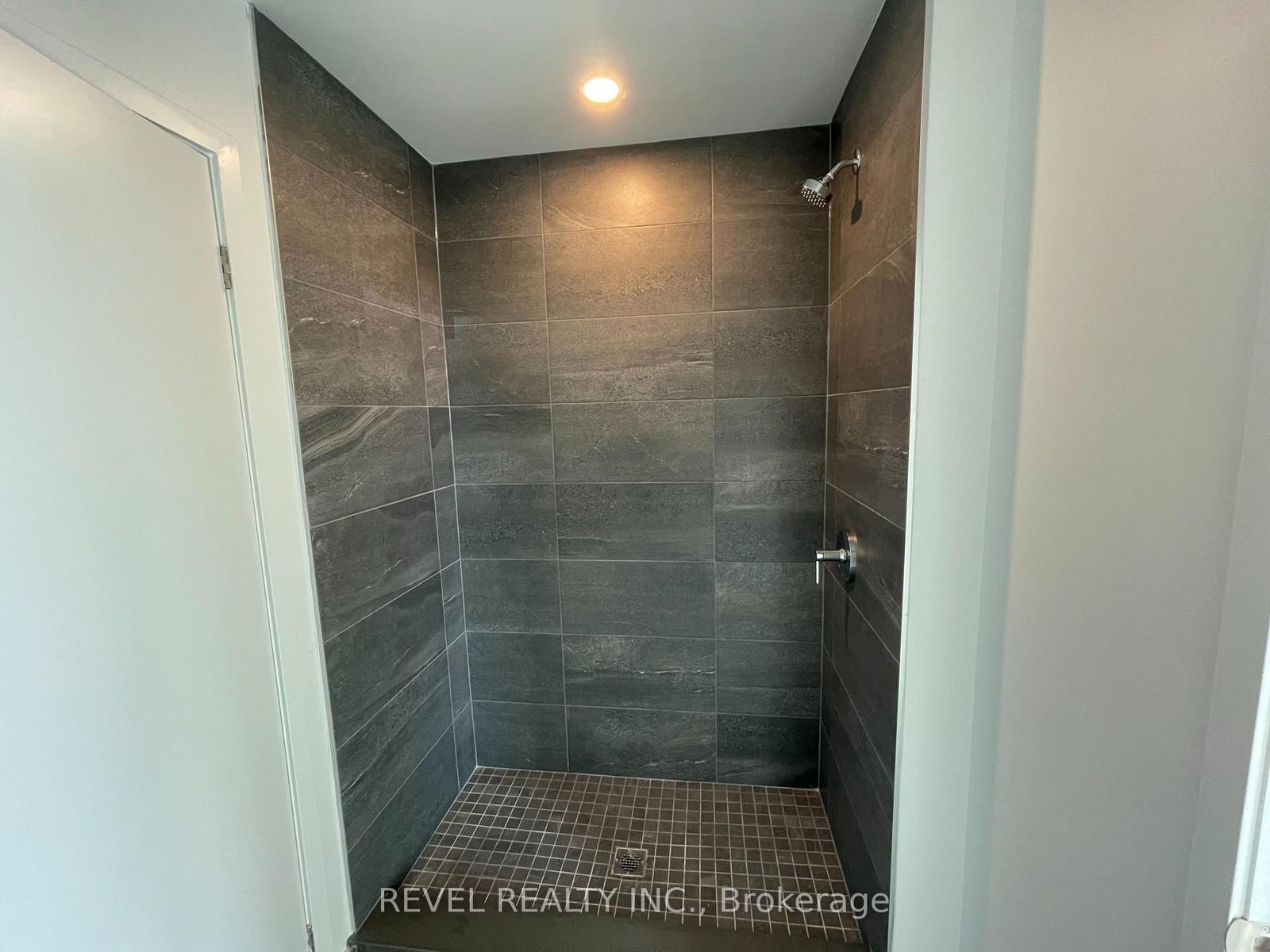 39 Mary Street, Unit 2910 - Photo 18