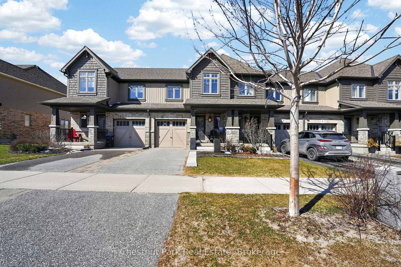 10 Archer Ave, Collingwood, L9Y 3B7 | Image 2