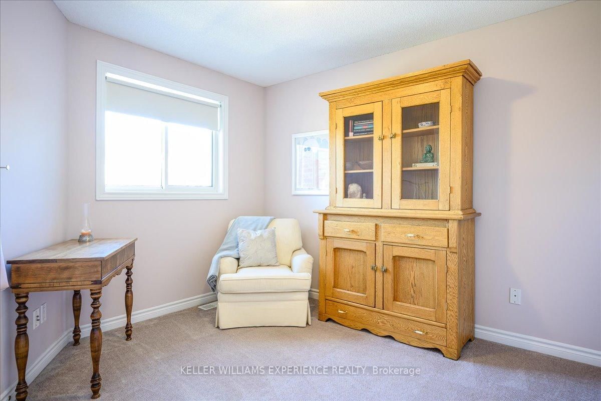 Detached House for sale at 25 Muir Drive, Barrie, Ontario, L4N 0J1 - Ardagh - MLS: S12986590