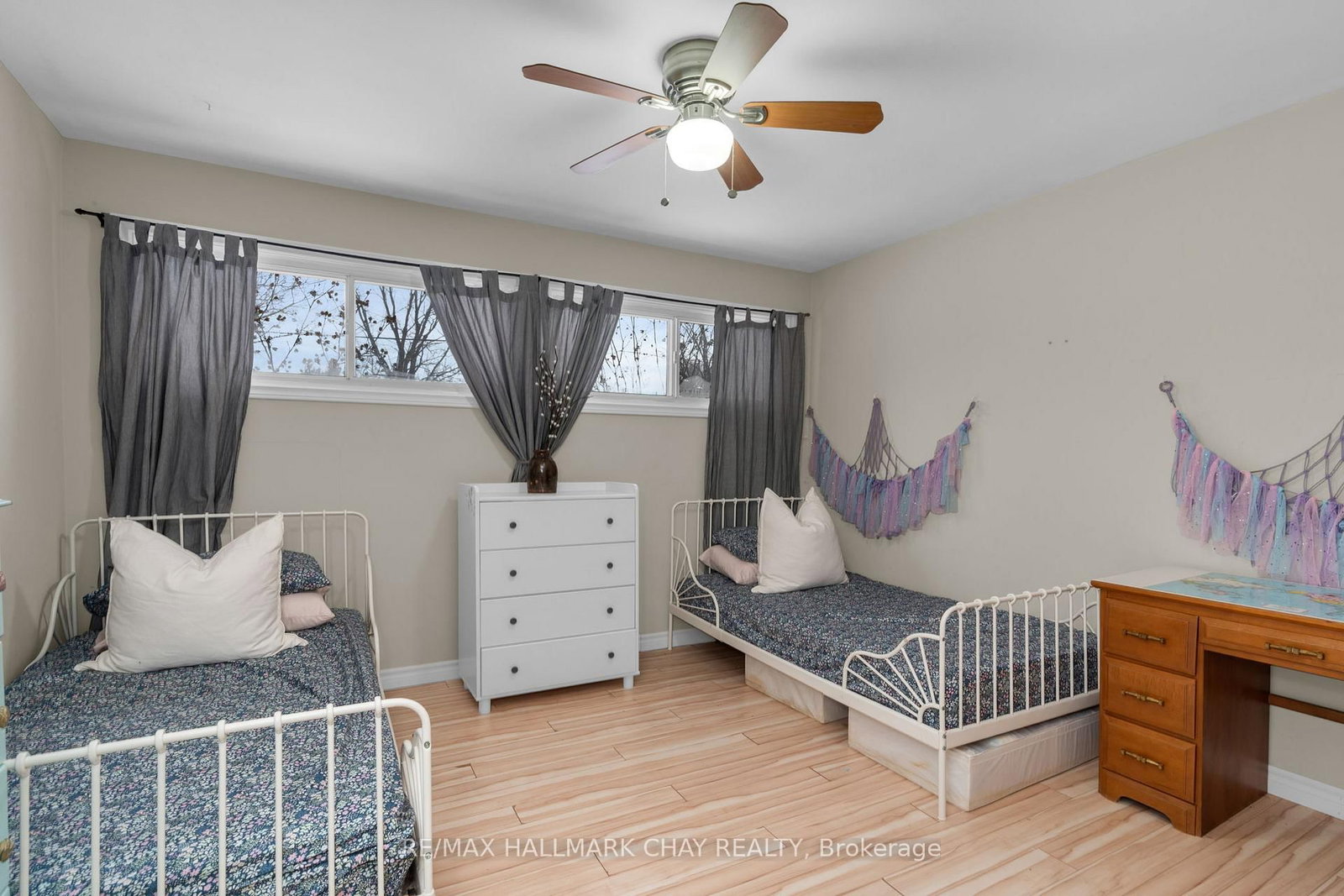 Detached House for sale at 232 Superior Street, Clearview, Ontario, L0M 1S0 - Stayner - MLS: S12986786