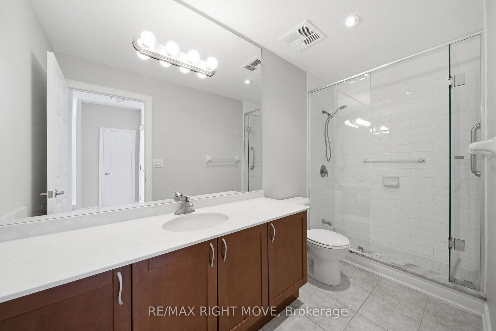 354 Atherley Road, Unit 507 - Photo 15