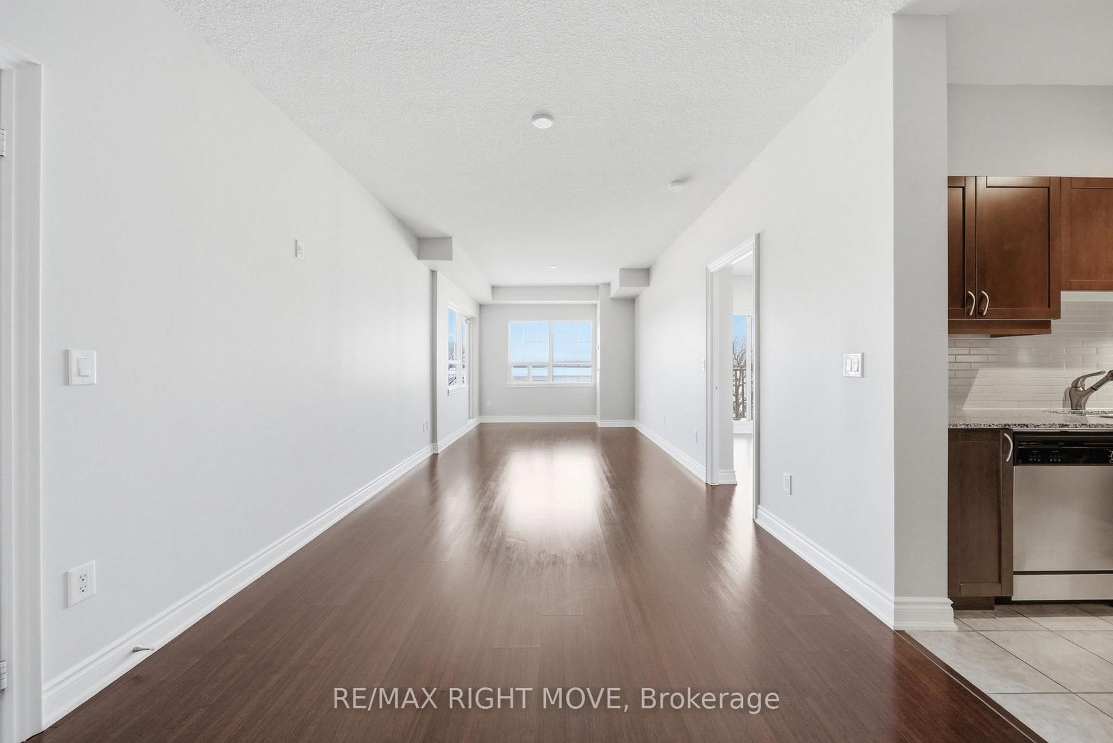 354 Atherley Road, Unit 507 - Photo 6