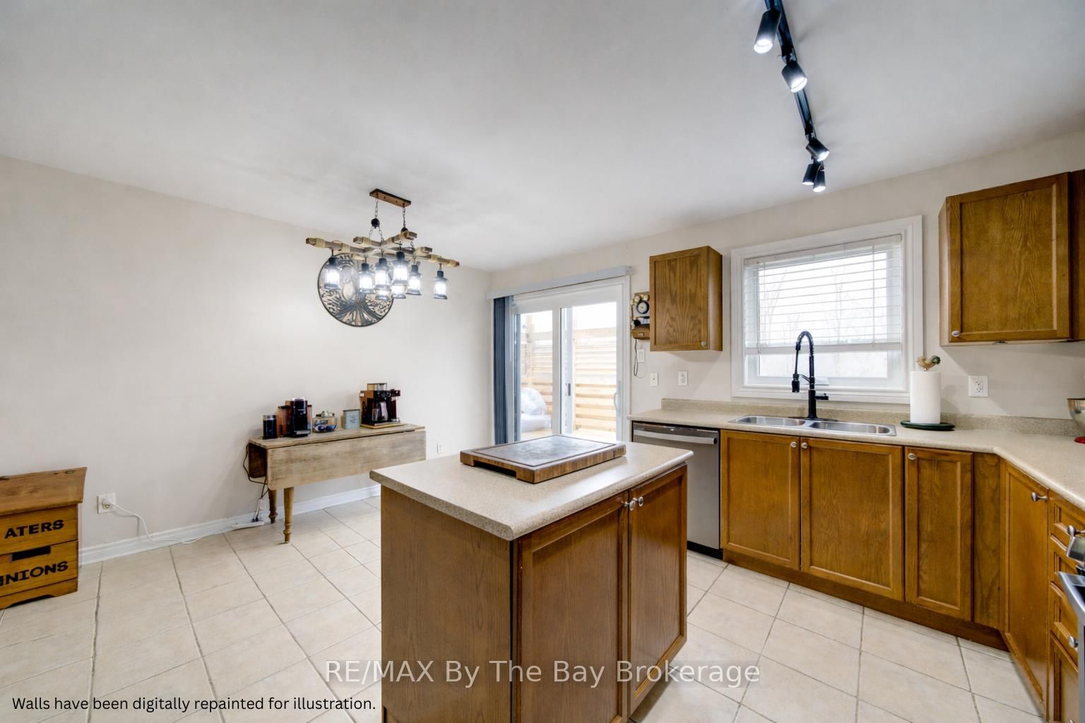 Detached House for sale at 229 Atkinson Street, Clearview, Ontario, L0M 1S0 - Stayner - MLS: S12989364