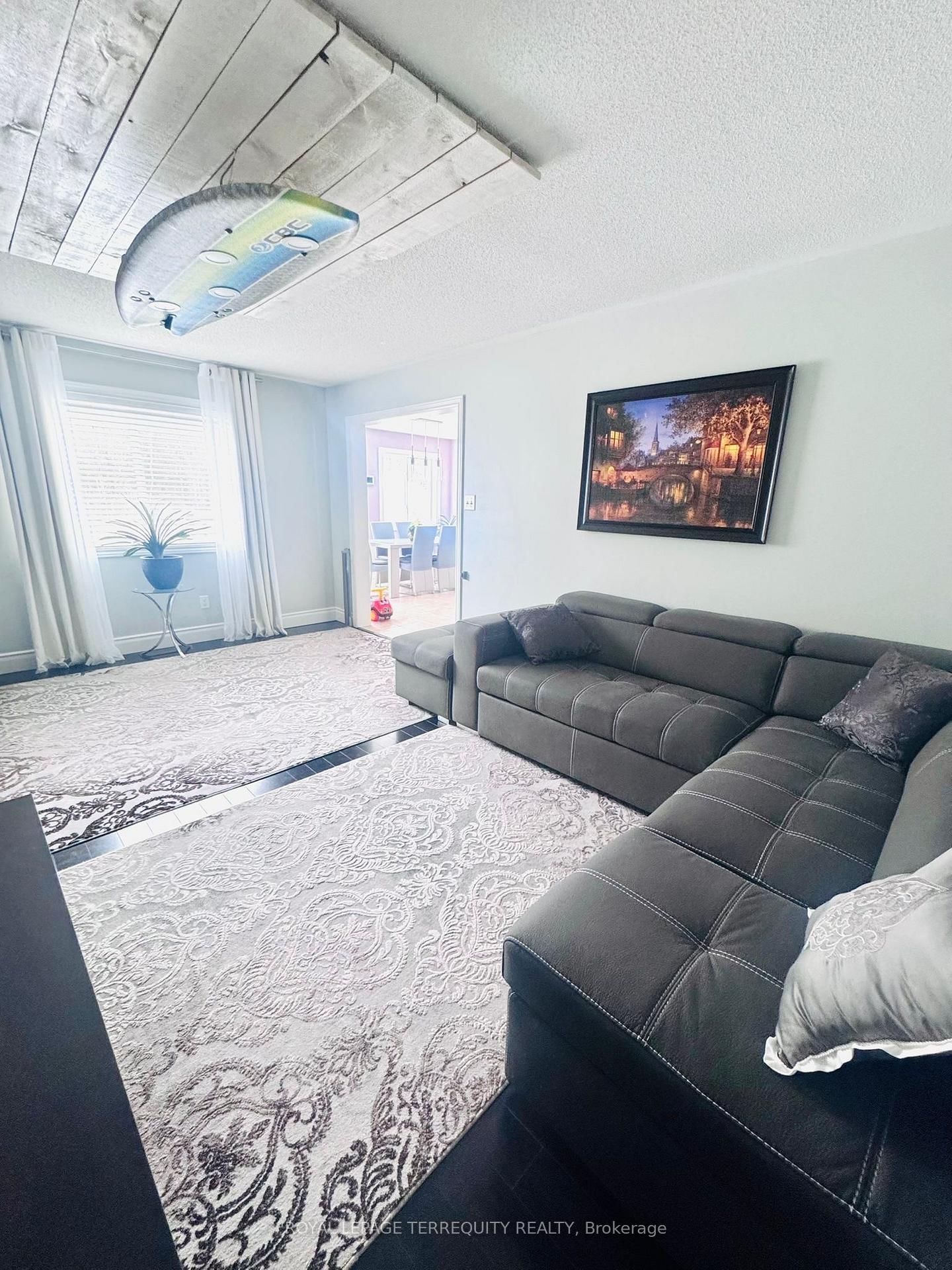 Detached House for sale at 25 Jagges Drive, Barrie, Ontario, L4N 0W9 - Edgehill Drive - MLS: S12990296