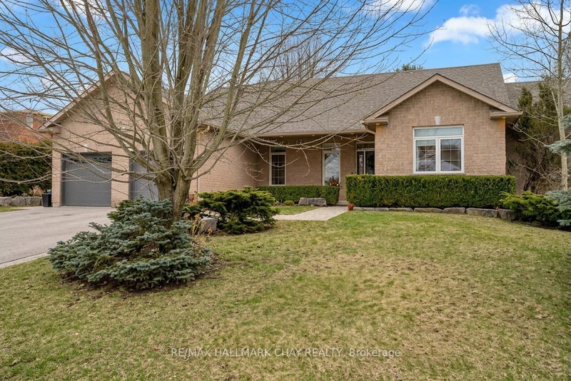 3 Forest Hill Dr, Springwater, L9X 0J4 | Image 2