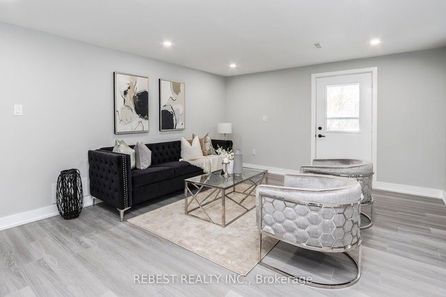 Basement - 92 LILLIAN Crescent