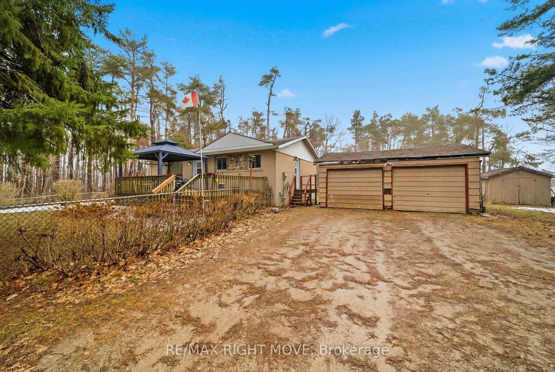 home for sale on 3149 Barrie Hill Road