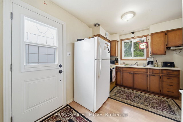 3149 Barrie Hill Road