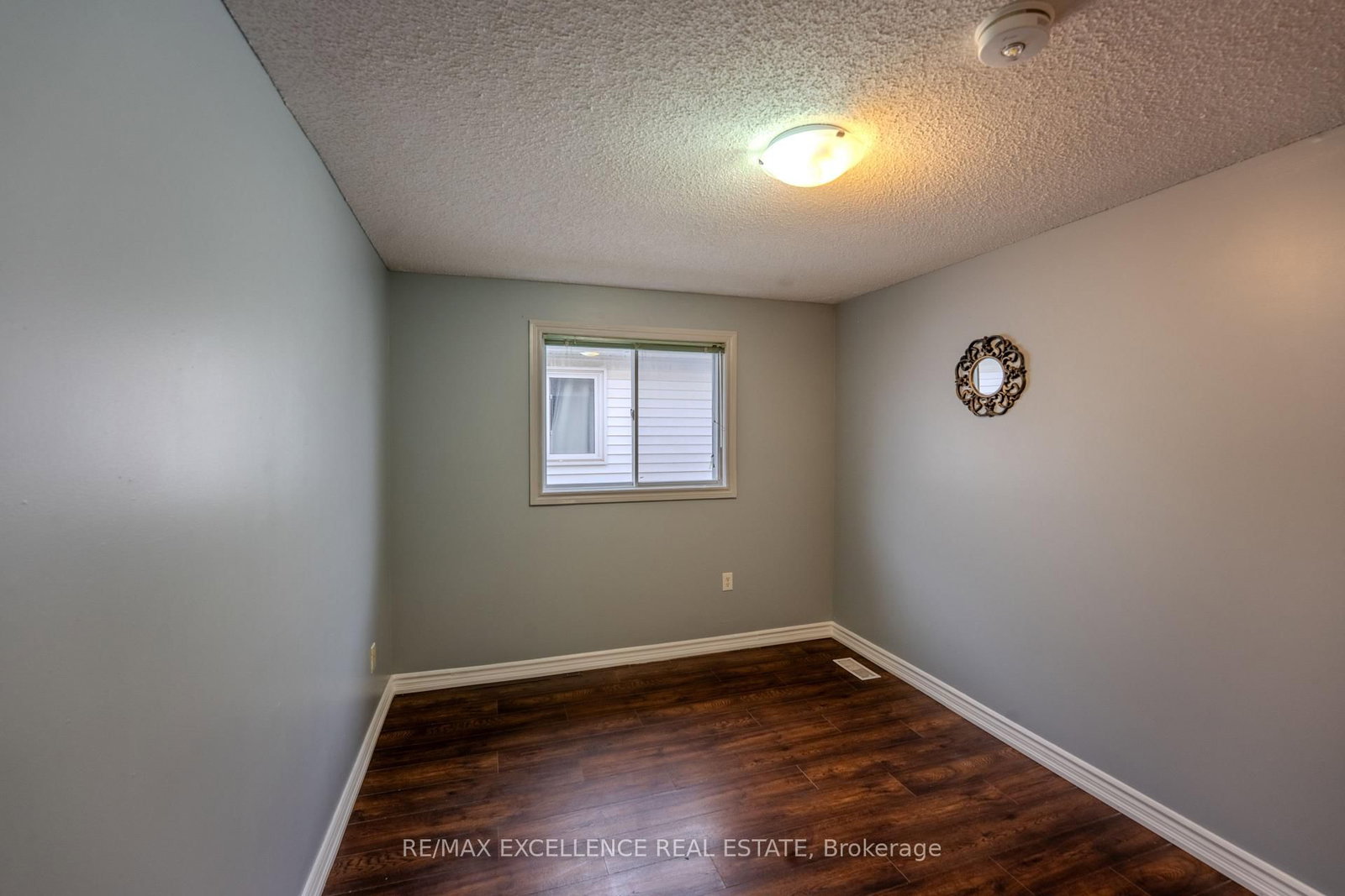 Detached House for sale at 3 Hickling Trail, Barrie, Ontario, L4M 5V7 - Grove East - MLS: S12991234