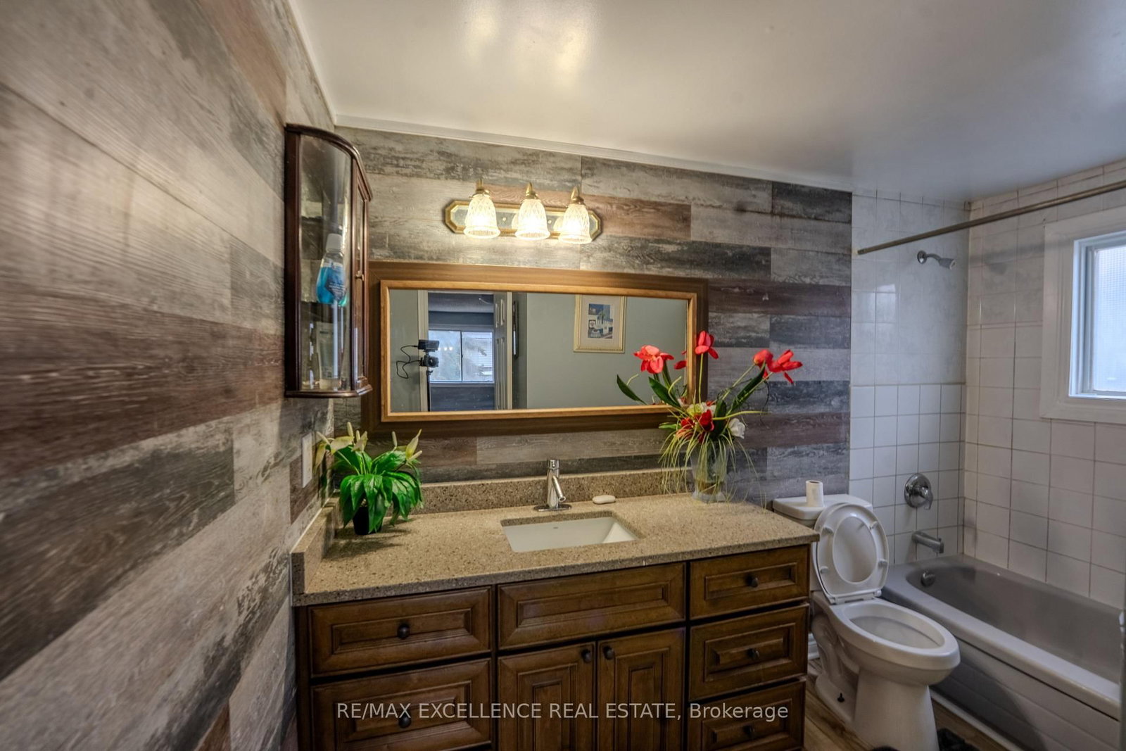 Detached House for sale at 3 Hickling Trail, Barrie, Ontario, L4M 5V7 - Grove East - MLS: S12991234