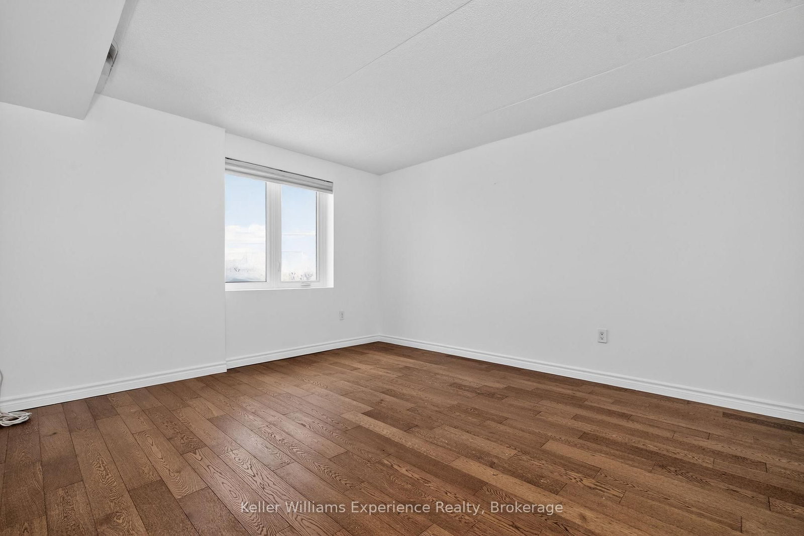11 Beck Boulevard, Unit 404 - Photo 10