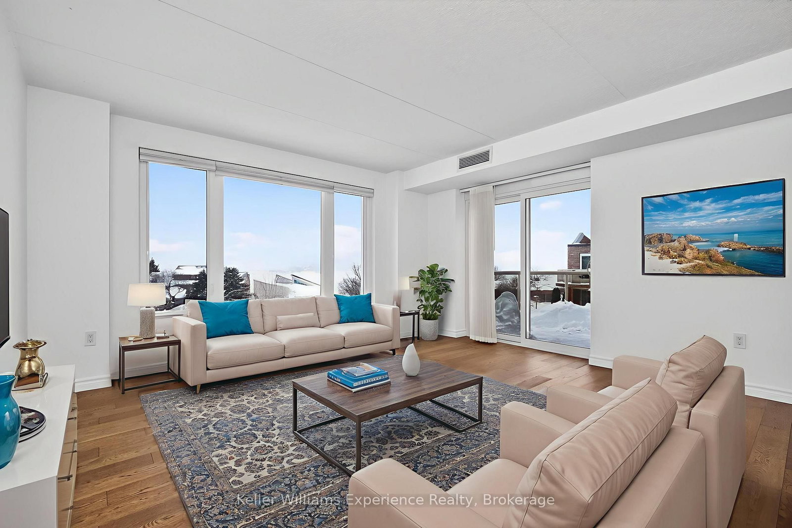 11 Beck Boulevard, Unit 404 - Photo 8