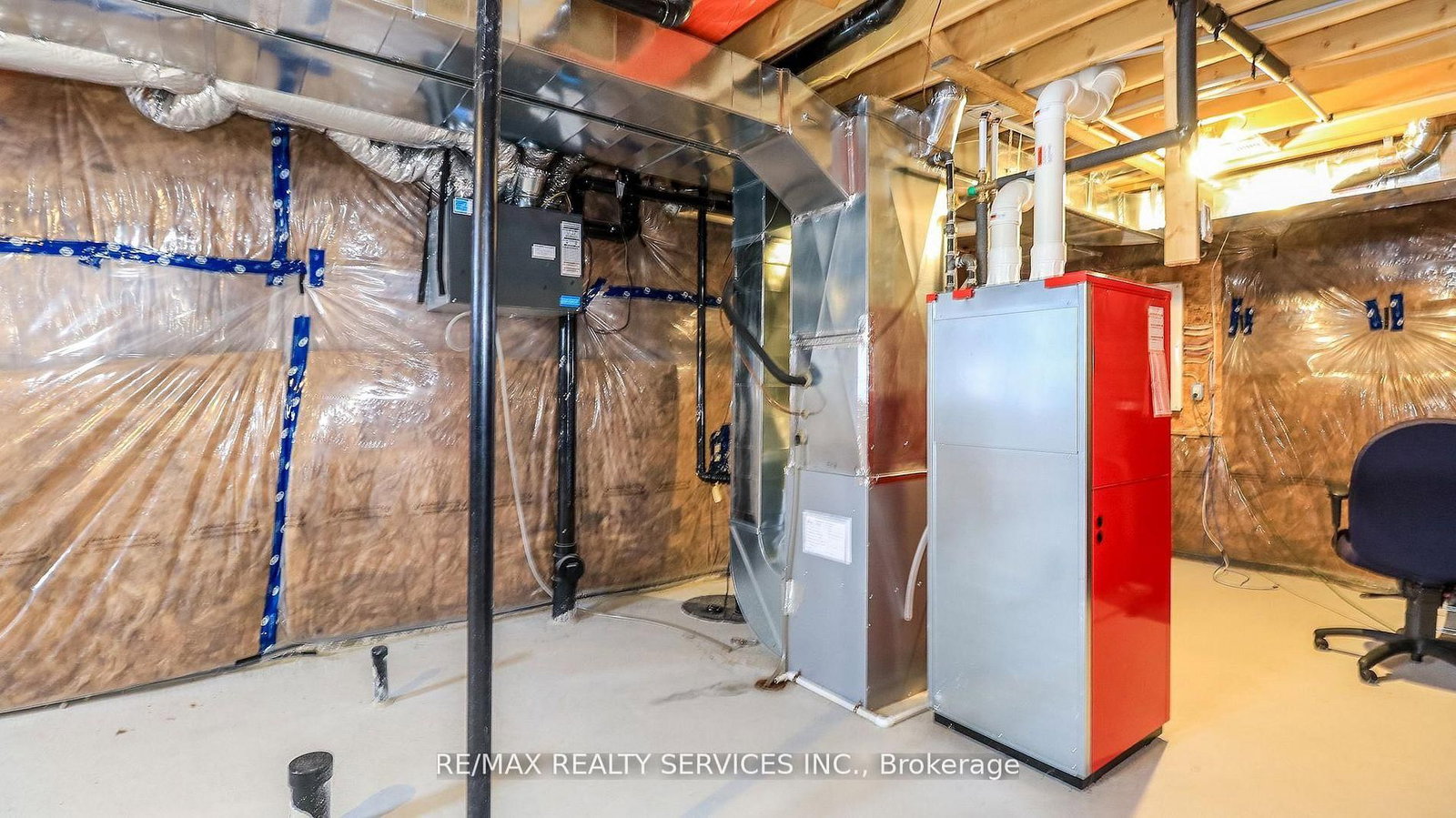 Detached House for sale at 1 Harvest Crescent, Barrie, Ontario, L9J 0T3 - Rural Barrie Southeast - MLS: S12991616