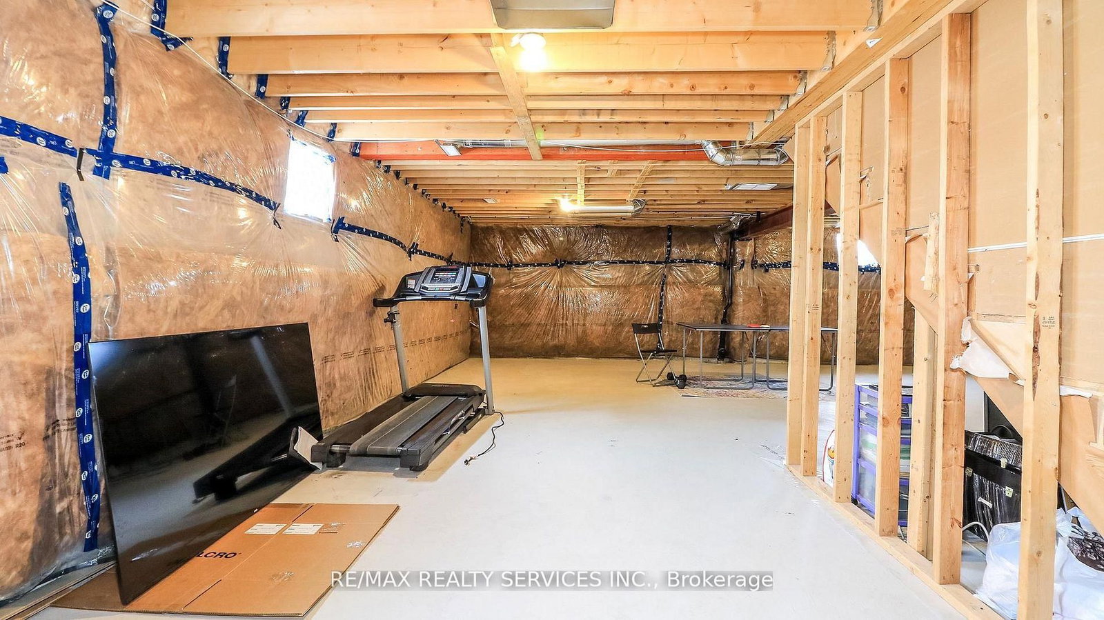 Detached House for sale at 1 Harvest Crescent, Barrie, Ontario, L9J 0T3 - Rural Barrie Southeast - MLS: S12991616