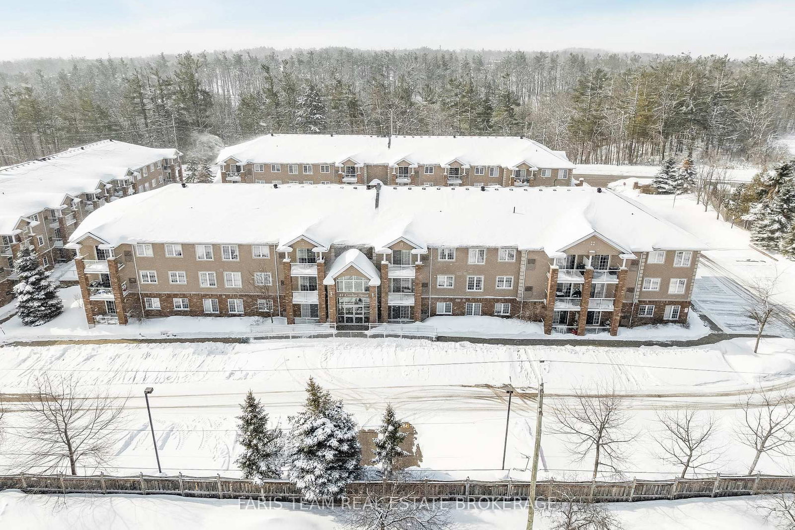 41 Coulter Street, Unit 19 - Photo 2