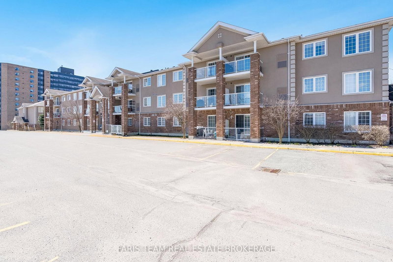 19 - 41 Coulter St, Barrie, L4N 6L9 | Image 3