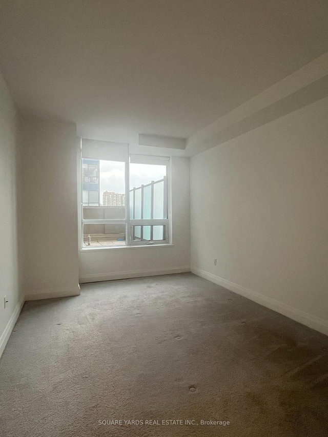 510 - 15 Maple Avenue