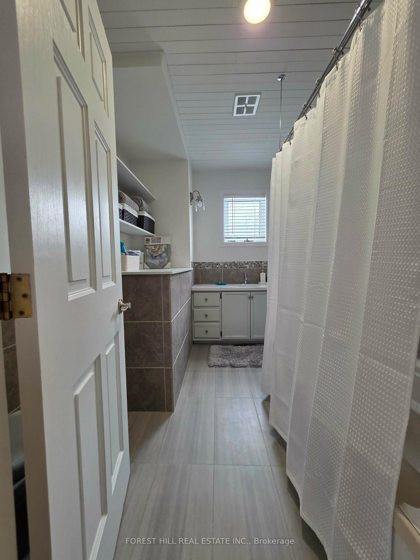 859 E Lakeshore Road • Oro-Medonte, ON photo 12