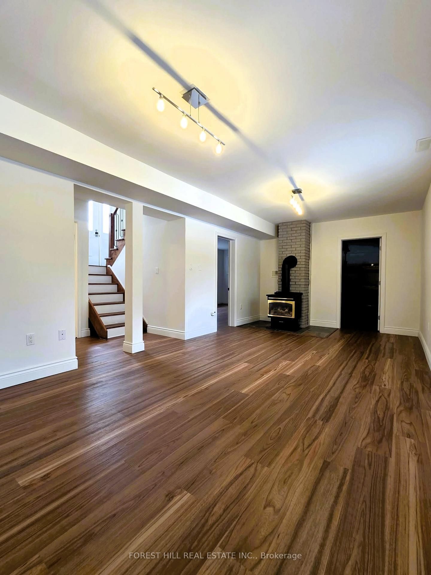 859 E Lakeshore Road • Oro-Medonte, ON photo 20