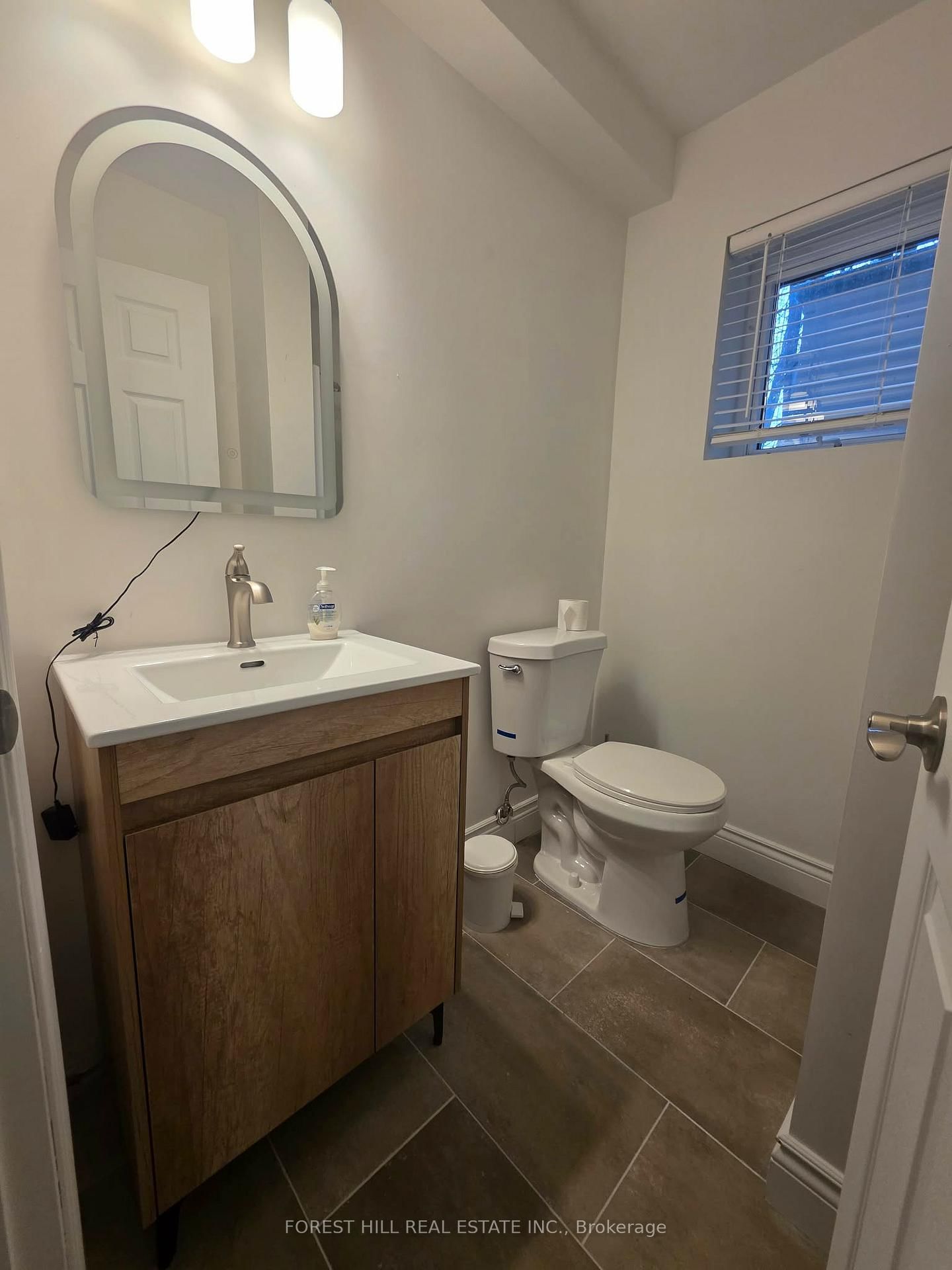 859 E Lakeshore Road • Oro-Medonte, ON photo 29