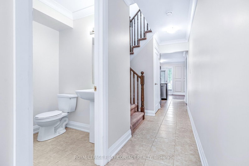 4 - 29 MADELAINE Dr, Barrie, L9J 0G8 | Image 3