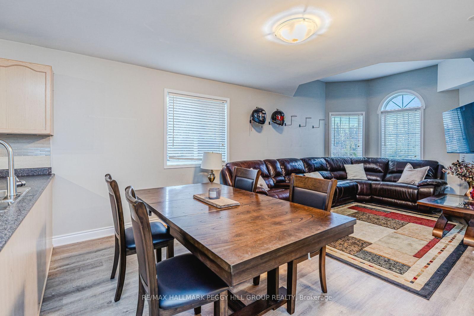 Detached House for sale at 30 Hewitt Place, Barrie, Ontario, L4M 7B3 - Georgian Drive - MLS: S12992710