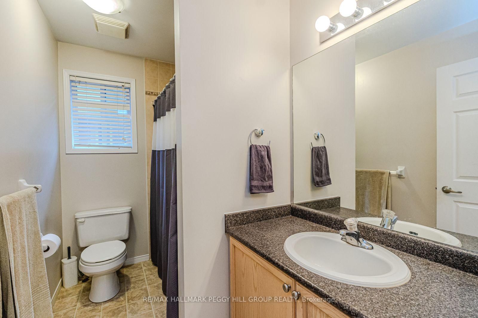 Detached House for sale at 30 Hewitt Place, Barrie, Ontario, L4M 7B3 - Georgian Drive - MLS: S12992710