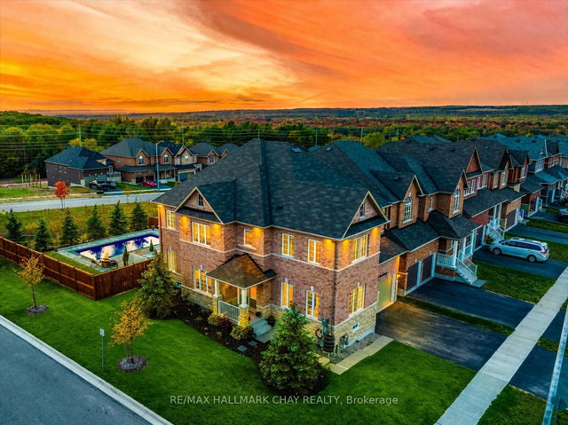 2 Cypress Point Street