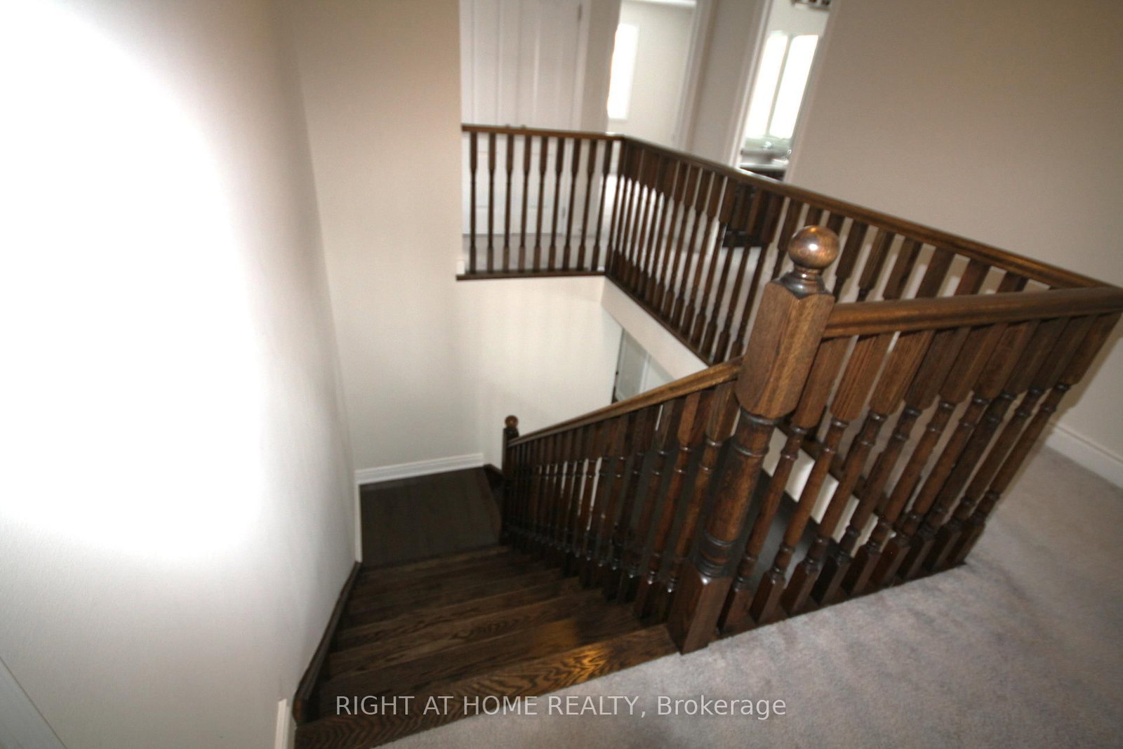 Detached House for sale at 66 White Crescent, Barrie, Ontario, L4N 5Z9 - Holly - MLS: S12993554