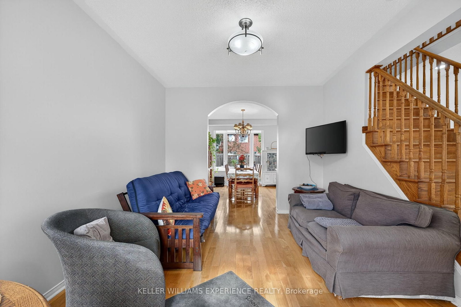 Detached House for sale at 124 Tunbridge Road, Barrie, Ontario, L4M 6T1 - Georgian Drive - MLS: S12993712