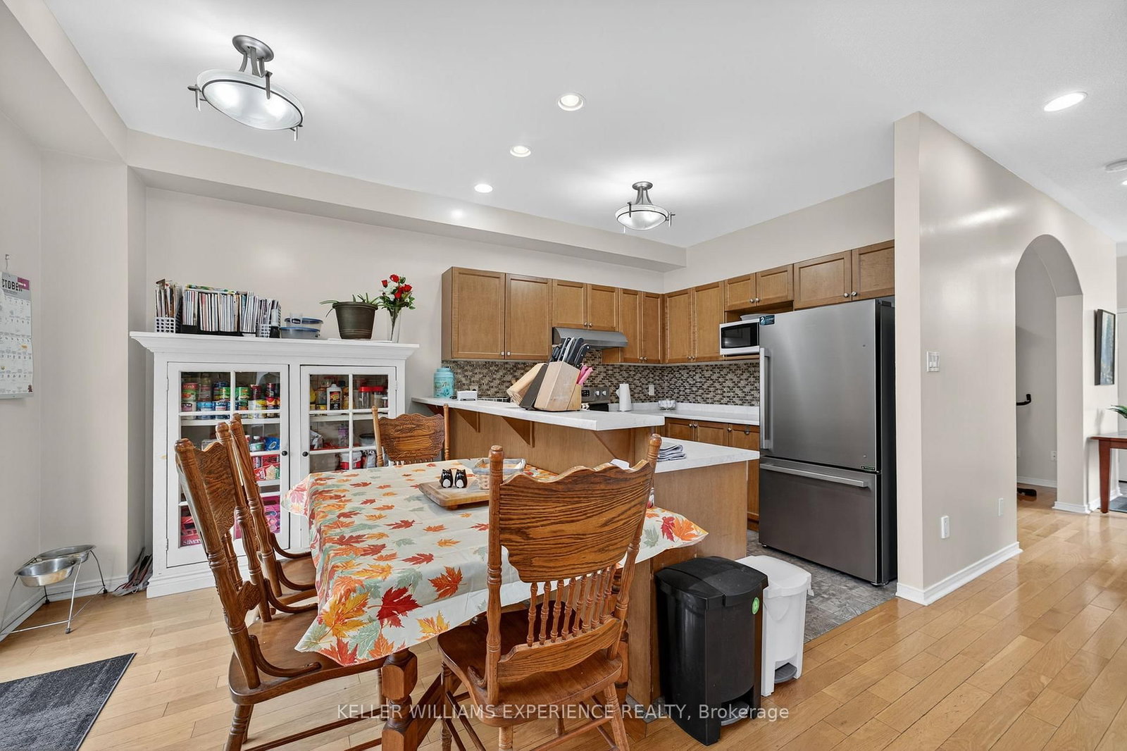 Detached House for sale at 124 Tunbridge Road, Barrie, Ontario, L4M 6T1 - Georgian Drive - MLS: S12993712