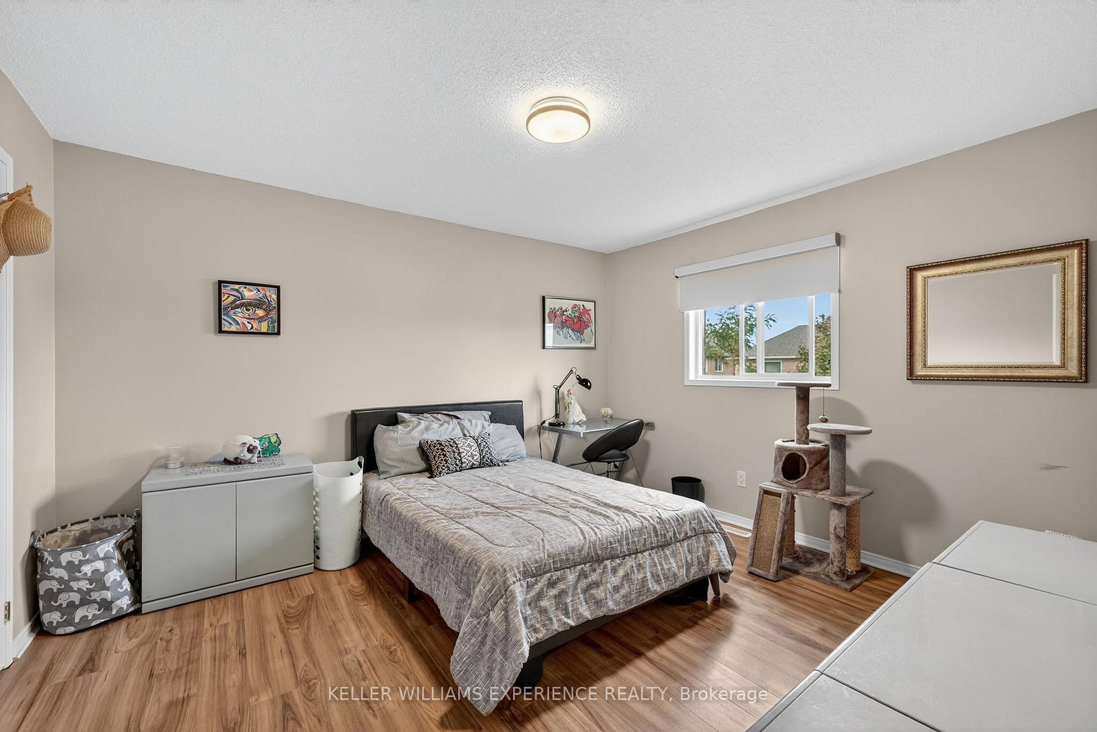 Detached House for sale at 124 Tunbridge Road, Barrie, Ontario, L4M 6T1 - Georgian Drive - MLS: S12993712