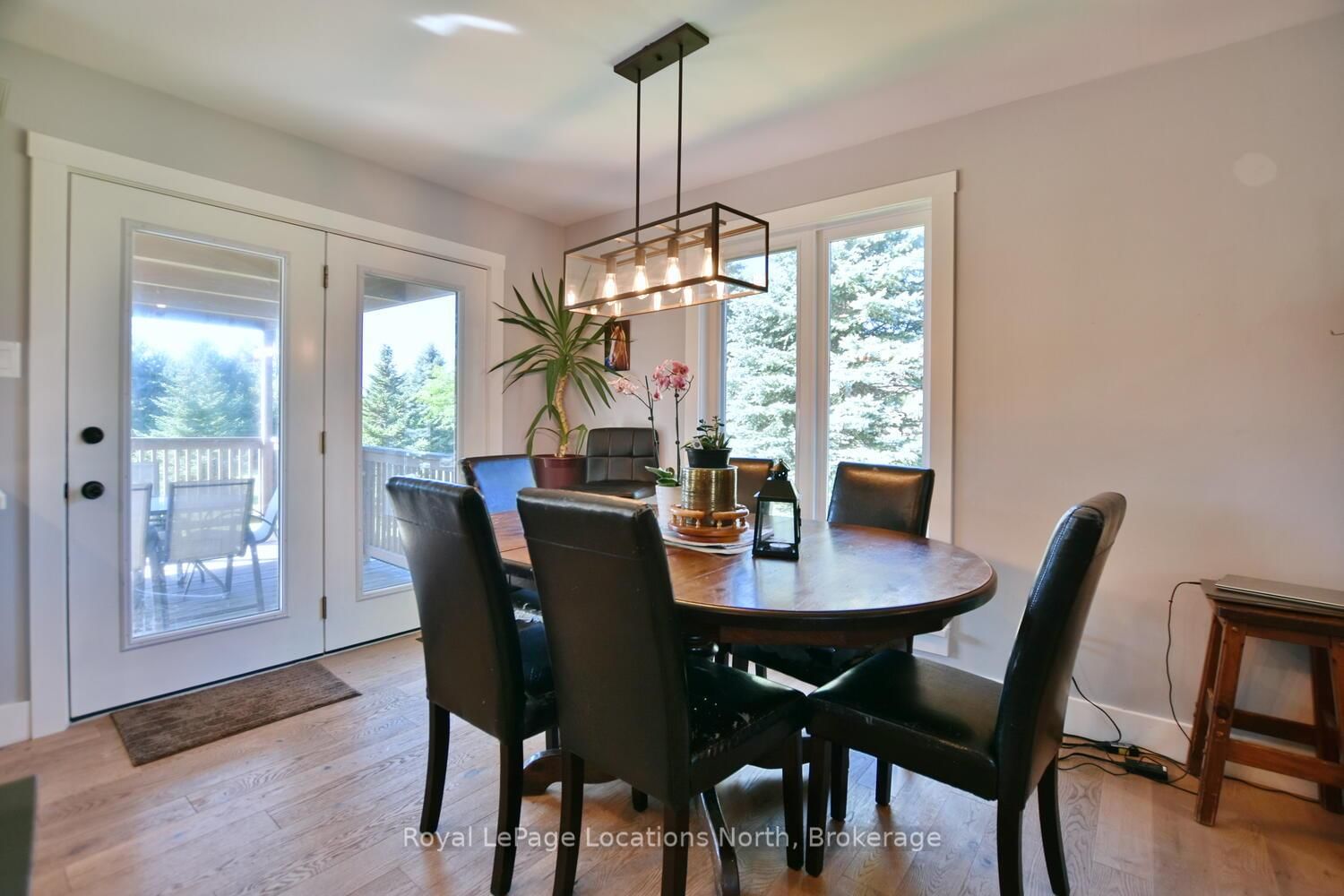 Detached House for sale at 44 DONALD Avenue, Clearview, Ontario, L0M 1P0 - Nottawa - MLS: S12994404