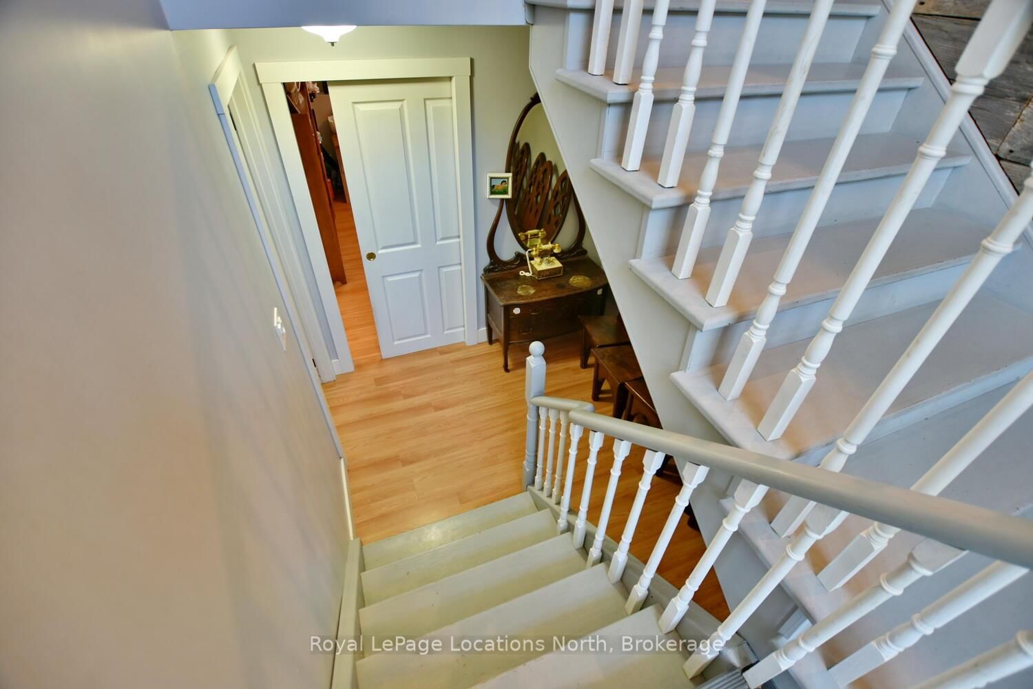 Detached House for sale at 44 DONALD Avenue, Clearview, Ontario, L0M 1P0 - Nottawa - MLS: S12994404