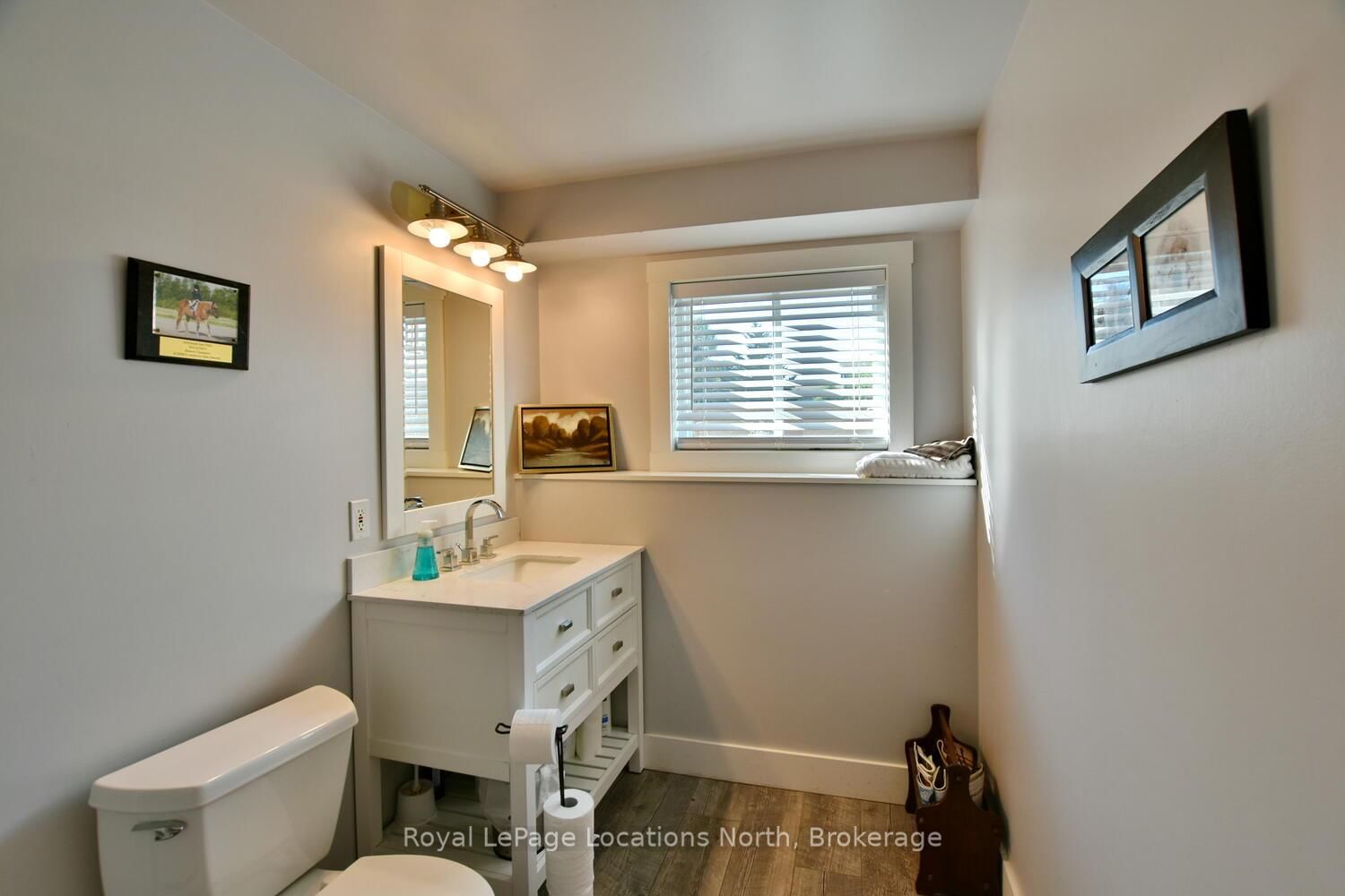 Detached House for sale at 44 DONALD Avenue, Clearview, Ontario, L0M 1P0 - Nottawa - MLS: S12994404