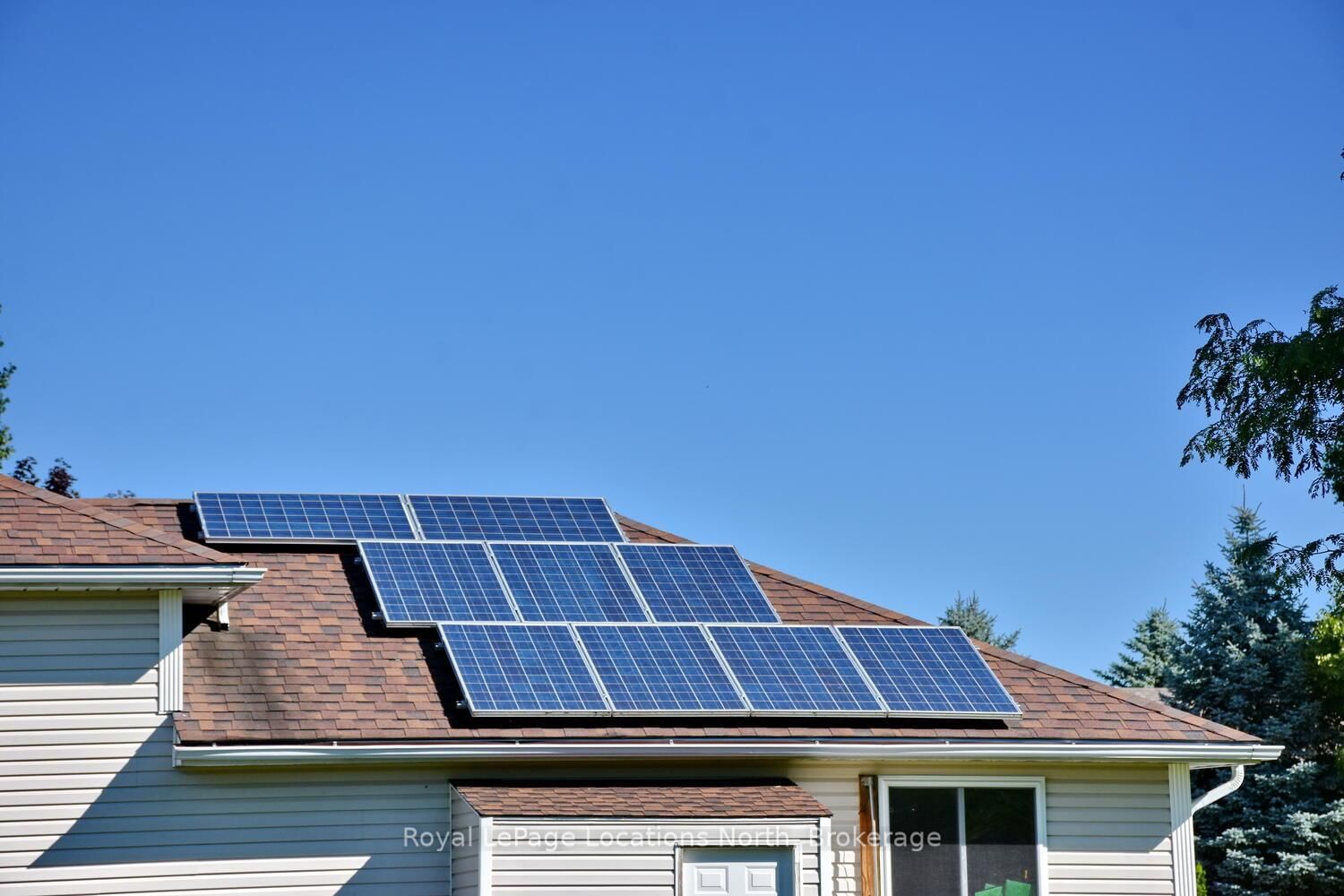 Detached House for sale at 44 DONALD Avenue, Clearview, Ontario, L0M 1P0 - Nottawa - MLS: S12994404