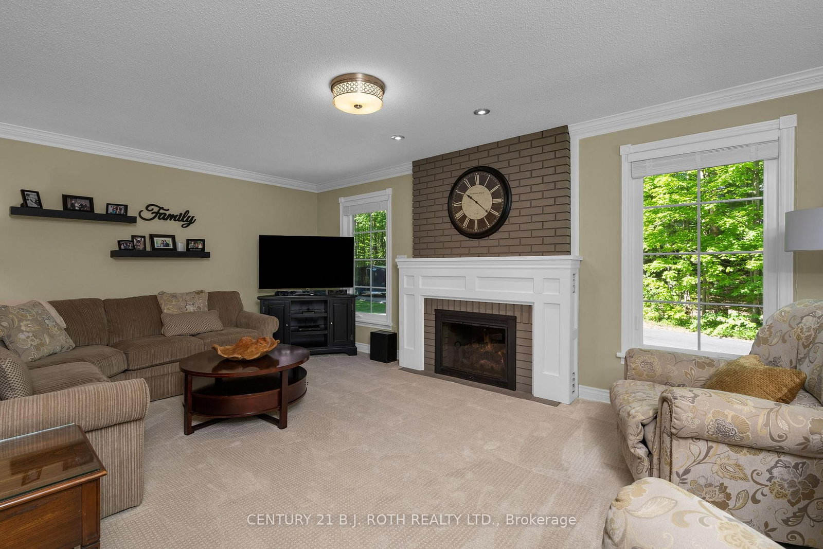 1897 Marchmont Road • Severn, ON photo 4