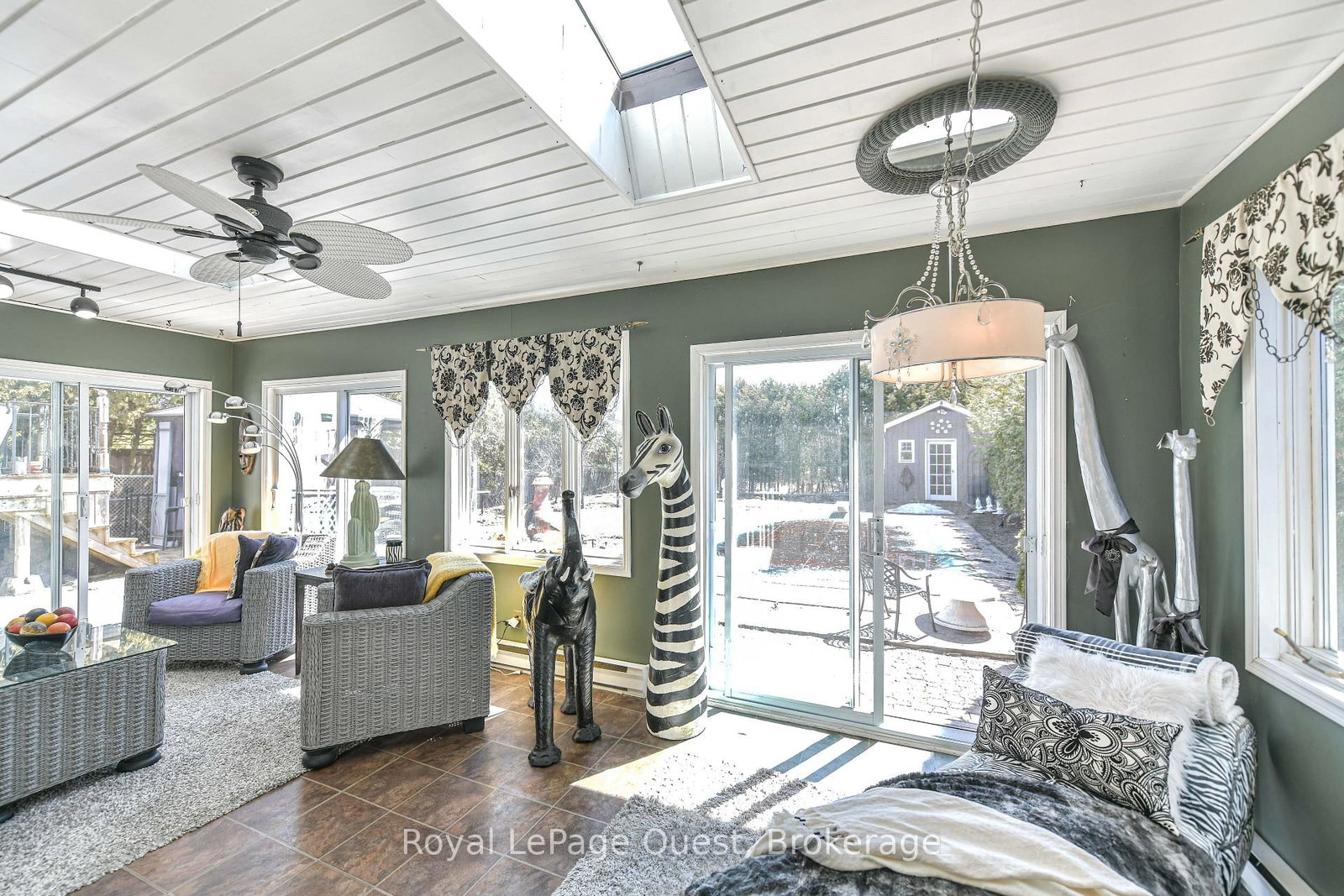 333 Collins Drive - Photo 18