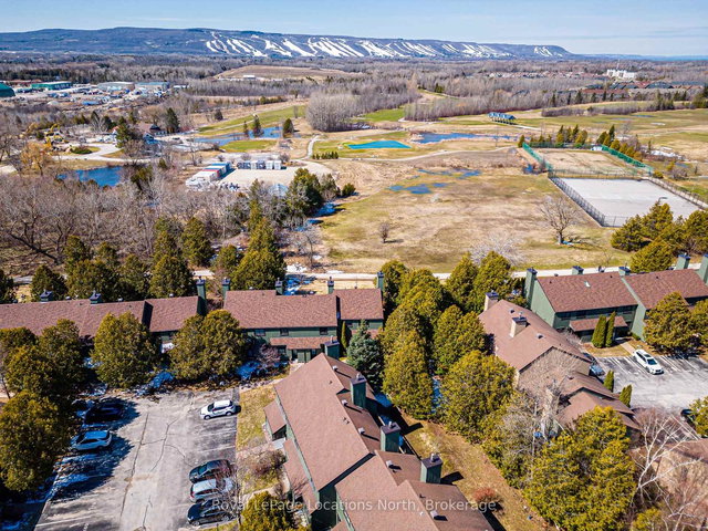 172 Escarpment Crescent