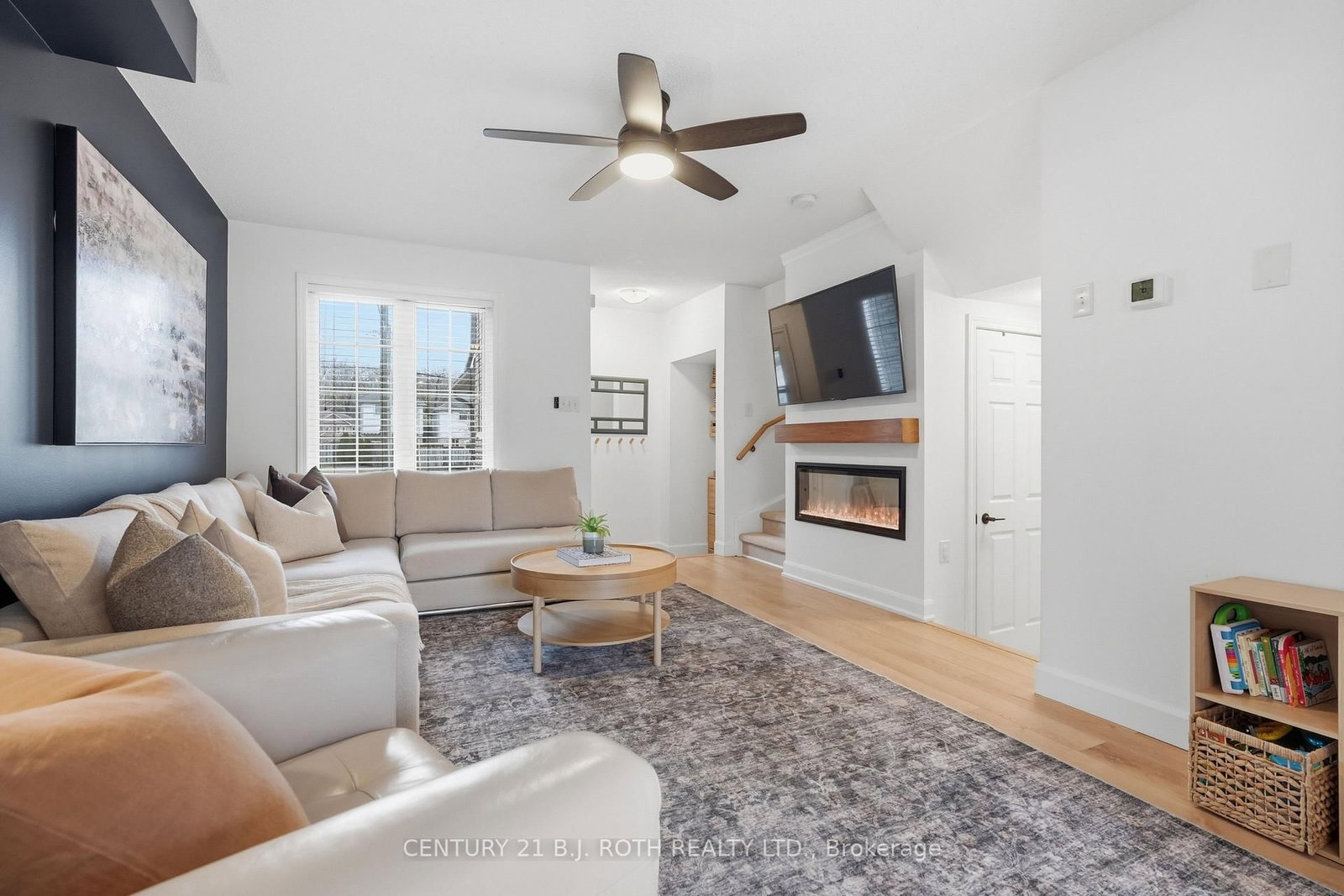 Townhouse for sale at 387 Ferndale Drive, Barrie, Ontario, L4N 0M1 - Ardagh - MLS: S12995062