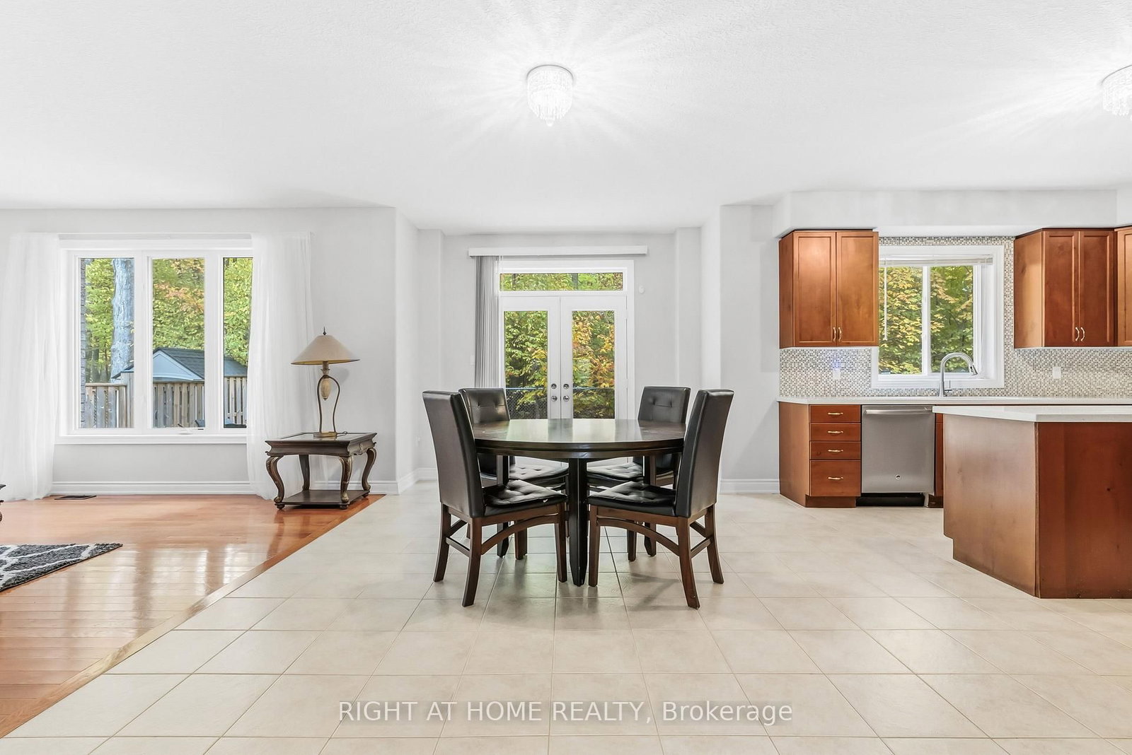 Detached House for sale at 79 Jewel House Lane, Barrie, Ontario, L4N 5X1 - Innis-Shore - MLS: S12995330