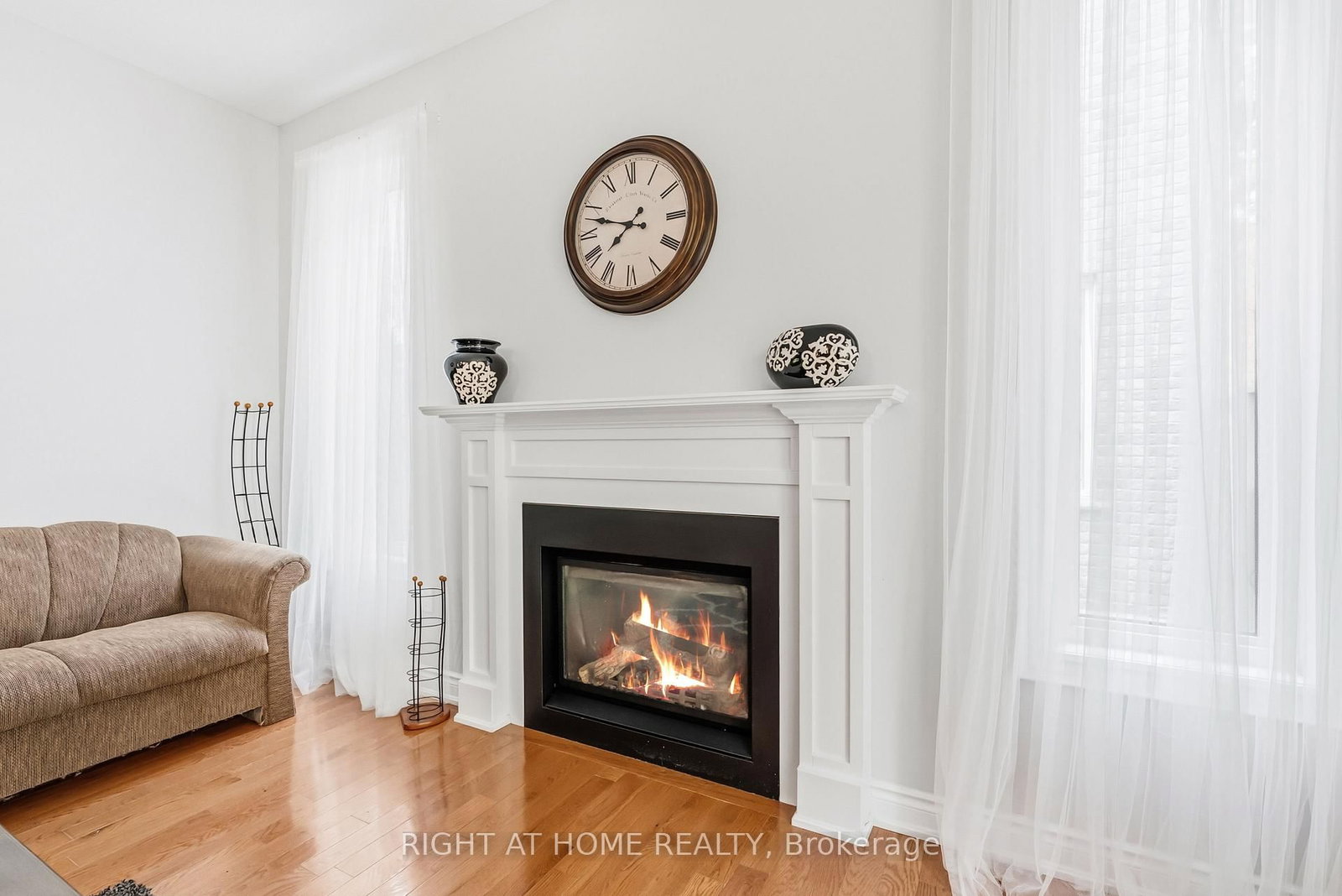 Detached House for sale at 79 Jewel House Lane, Barrie, Ontario, L4N 5X1 - Innis-Shore - MLS: S12995330