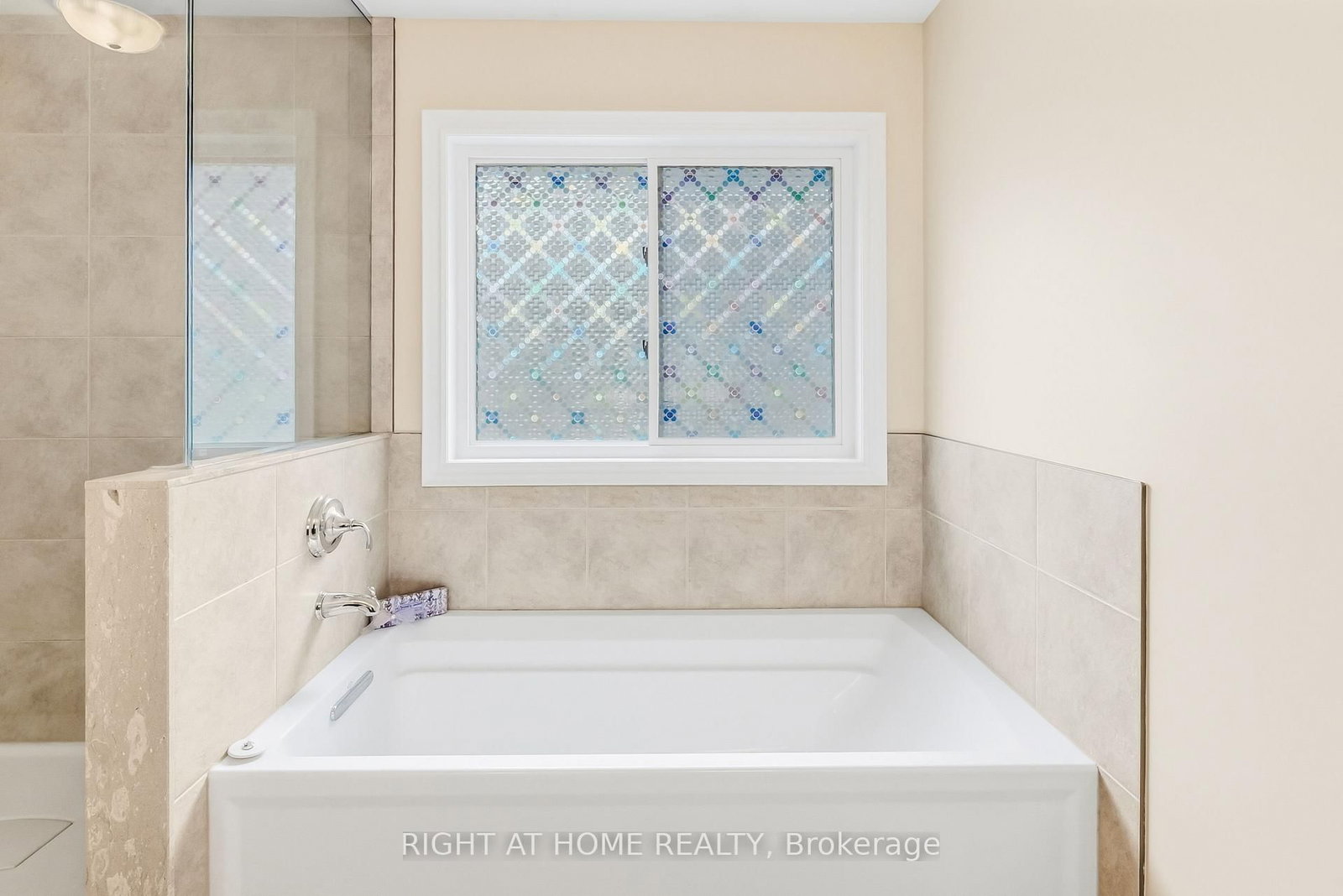 Detached House for sale at 79 Jewel House Lane, Barrie, Ontario, L4N 5X1 - Innis-Shore - MLS: S12995330