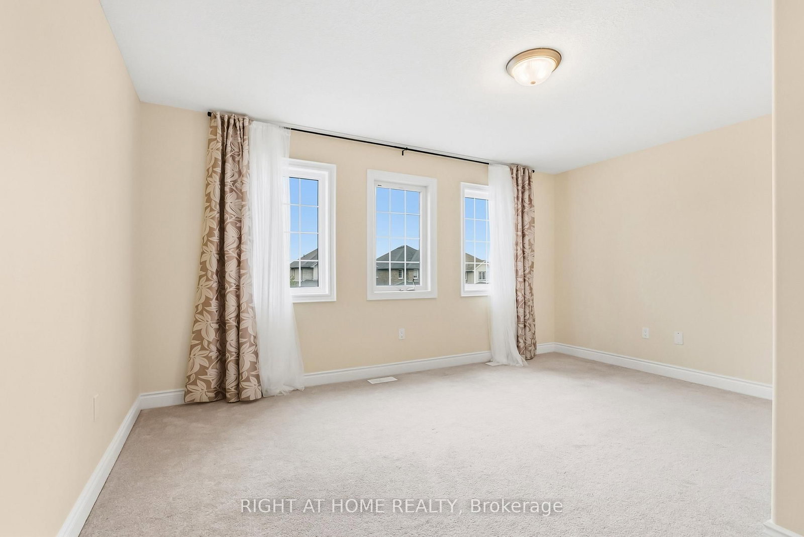 Detached House for sale at 79 Jewel House Lane, Barrie, Ontario, L4N 5X1 - Innis-Shore - MLS: S12995330