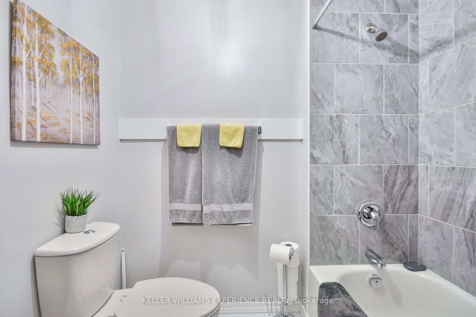 Detached House for sale at 80 Cundles Road, Barrie, Ontario, L4M 2Z7 - Cundles East - MLS: S12996174