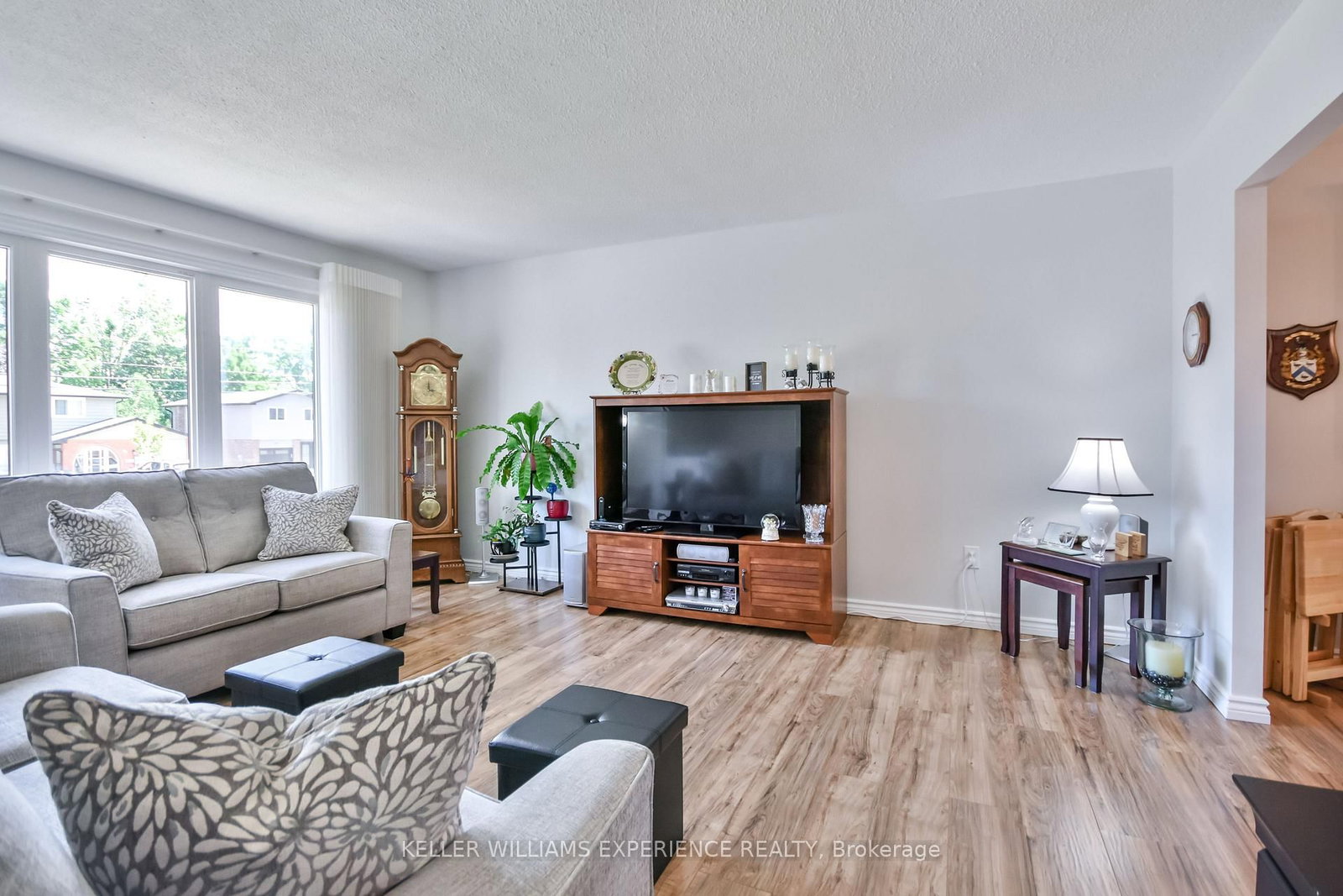 Detached House for sale at 80 Cundles Road, Barrie, Ontario, L4M 2Z7 - Cundles East - MLS: S12996174