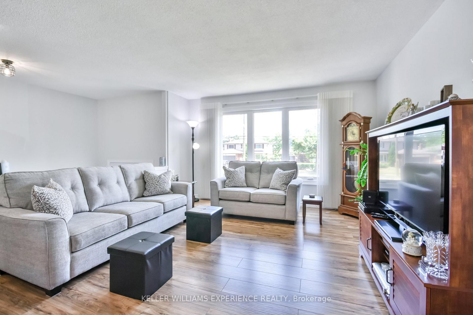 Detached House for sale at 80 Cundles Road, Barrie, Ontario, L4M 2Z7 - Cundles East - MLS: S12996174